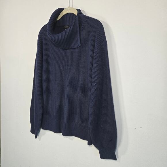 Talbot Women's Shaker Stitch Split Neck Sweater. Size Medium - Picture 3 of 8